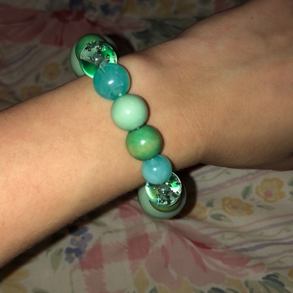 Bracelets🌟5 for $20🌟 - Picture 5 of 8